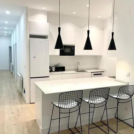 Appartement Piso Recien Reformado, Junto A Gran Via à Madrid Extérieur photo